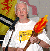 [David Johnston with torch]