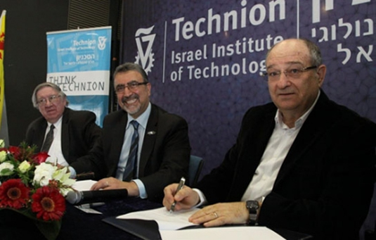 George Dixon, Feridun Hamdullahpur, and Peretz Lavie.