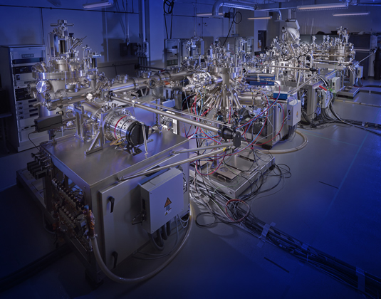 The new quantum materials lab in the Institute for Quantum Computing.